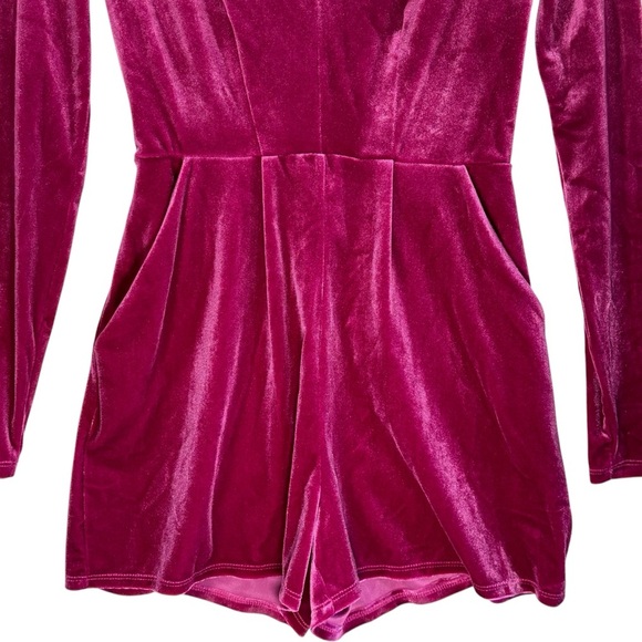 Candies Magenta Pink Velvet Romper. Size XS - Picture 8 of 15